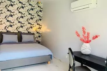 Pensão Domaine Miltat Chambre L Encre Bleue
