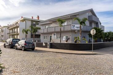 Пансион Host Wise Arvore