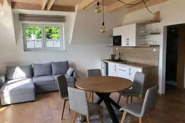 Aparthotel Chalupa Pod Bukom