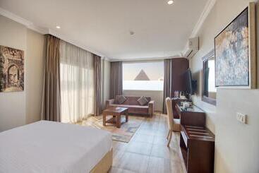 هتل Mamlouk Pyramids