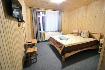 Szálloda Novoe Shale