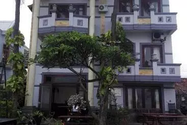 Hotel Tulip Mui Ne
