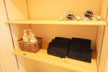 Pensão 西条ゲストハウス八反