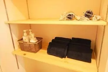 Pensione 西条ゲストハウス八反