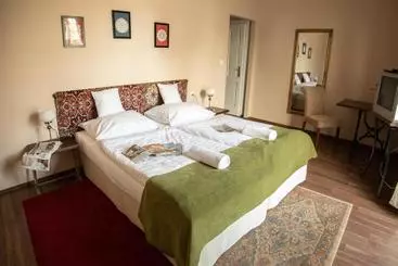 Bed and Breakfast Tarnóca Kúria