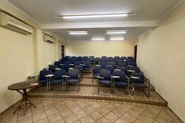 Hotel Premier Garden