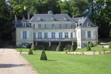 Aamiaismajoitus (B&B) Chambres D'hôtes Le Château De La Plante