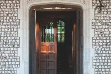 Hotelli West Dean College