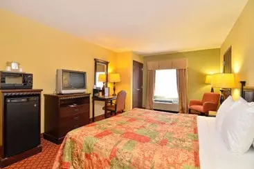 Motel 6 Park City KS