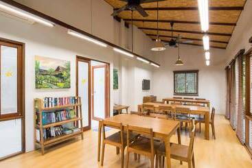 Islanda Hideaway Resort