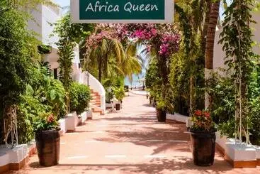 هتل Africa Queen