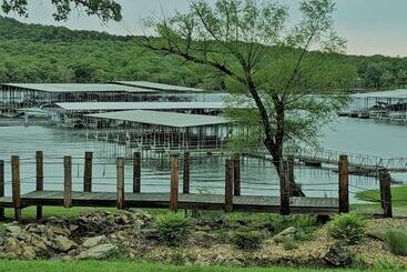 کلبه Lighthouse 5b