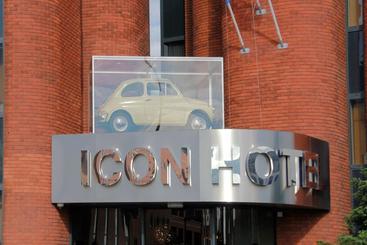 هتل Icon