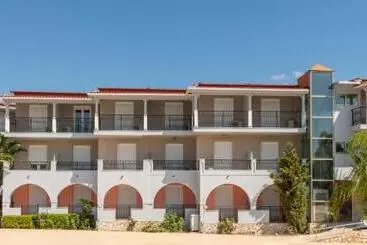 Majestic Hotel & Spa