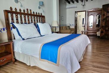 هتل Posada Santa Fe