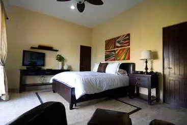 Hotel Serena Marina & Golf Residences