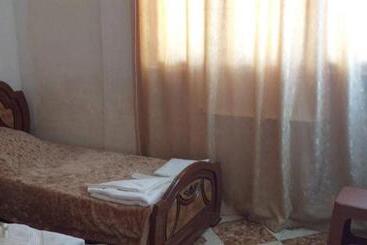 تختخواب و صبحانه 333