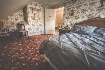 Bed and Breakfast Lizzie Borden House
