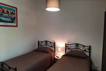 پانسیون Les Jardins De Santa Giulia   Charmante Chambre D Hôte