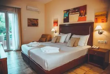 בית מלון כפרי Apollo Resort Art