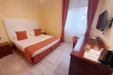 호텔 Lido International