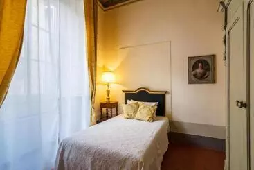هتل Dimora Storica Palazzo Puccini