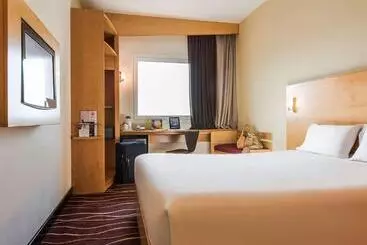 ホテル Ibis Muscat