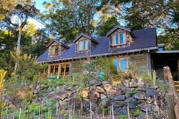 Отель Binna Burra Rainforest Campsite