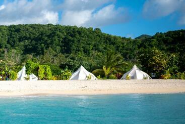 هتل Wild Lotus Glamping