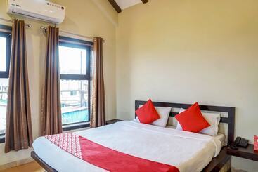 Pension Vhyomaan By Oyo Rooms