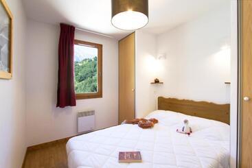 هتل Residence Odalys Le Hameau Et Les Chalets De La Vallee D Or