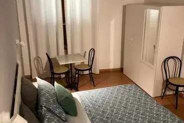 تختخواب و صبحانه Relais Florence