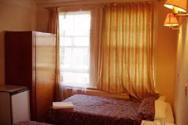 Hotel Chiswick Court