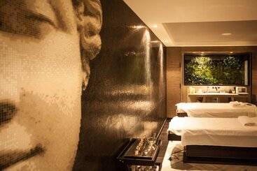 ホテル Le Domaine De Verchant Relais & Châteaux