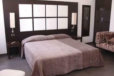 ホテル Navona Apartments