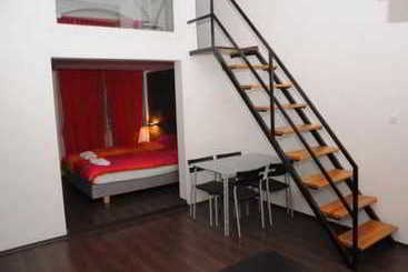 בית מלון כפרי Shakespeare Apartment Opera