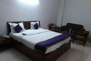 Hotel Hanuwant Palace