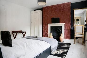 酒店 The Miller Of Mansfield Goring