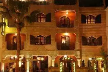 فندق Orson Welles