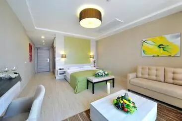 هتل Sianji Wellbeing Resort