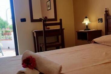 בית מלון כפרי Villa Iris