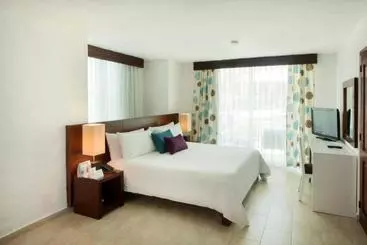 Resort Grand Paradise Playa Dorada  All Inclusive