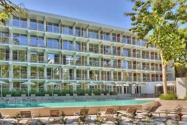 酒店 Ibis Styles Golden Sands Roomer