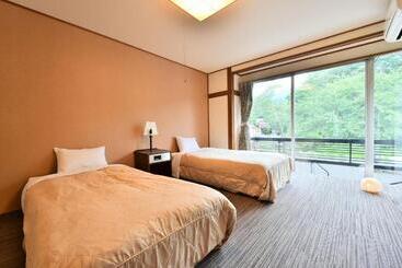 Arya Hotel Alpin Route / Vacation Stay 8236