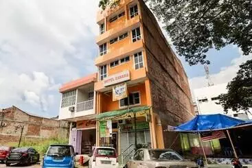 ホテル Sahara Kuala Kubu Bahru