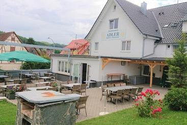 Otel Gasthaus Adler