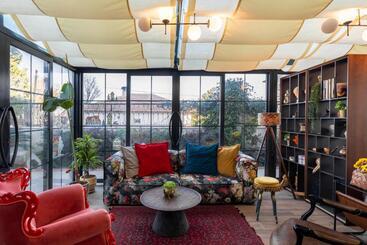 Lagun Castle Hotel&spa