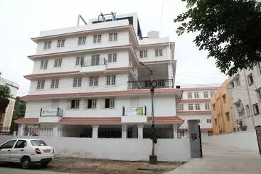 Hotel Malayalee Club