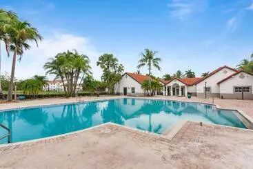アパートホテル Kasa Delray Beach South Florida