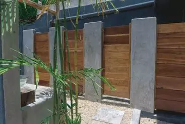 ペンション Hostel Local2